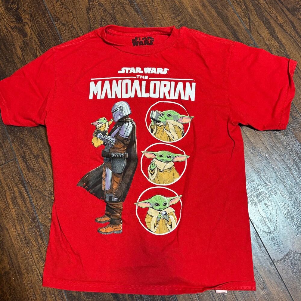 Star Wars Boys Tshirt size Large